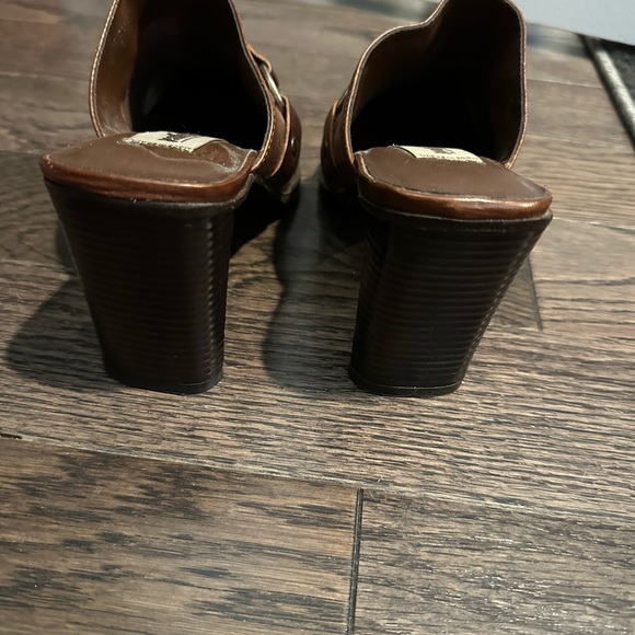 Matisse Mule Brown Heels - Worn maybe twice- perfect condition- - Picture 4 of 7